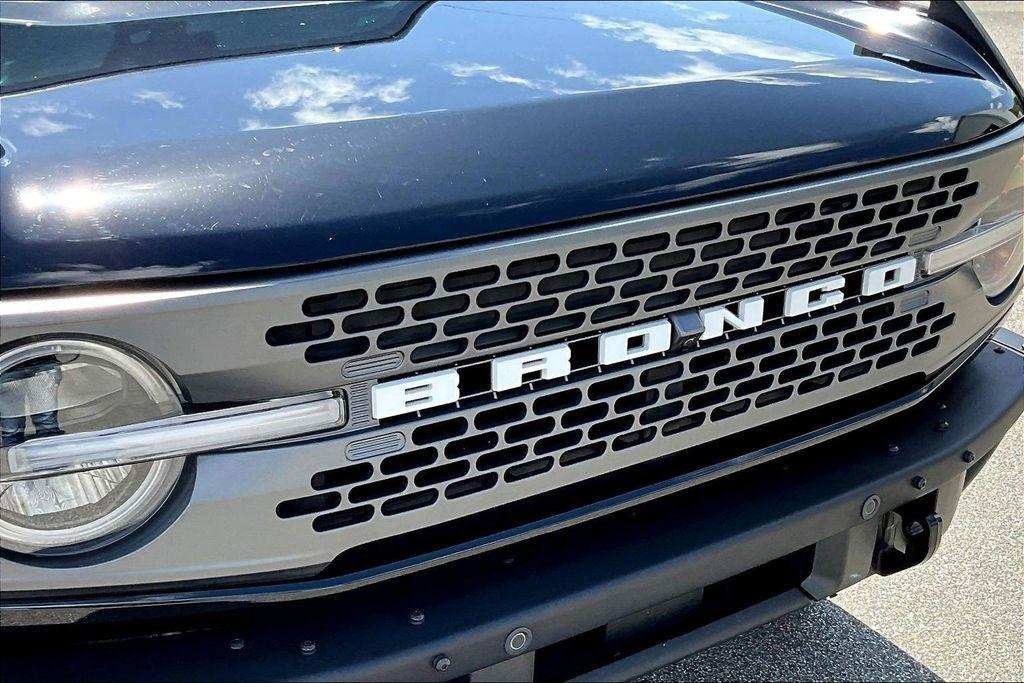 Ford Bronco Badlands 4-Door 2024