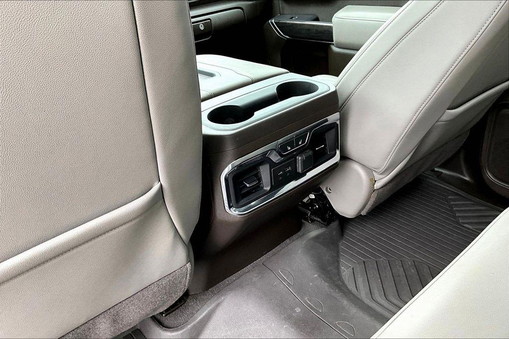 Chevrolet Silverado 1500 LTZ Crew Cab 4WD 2021