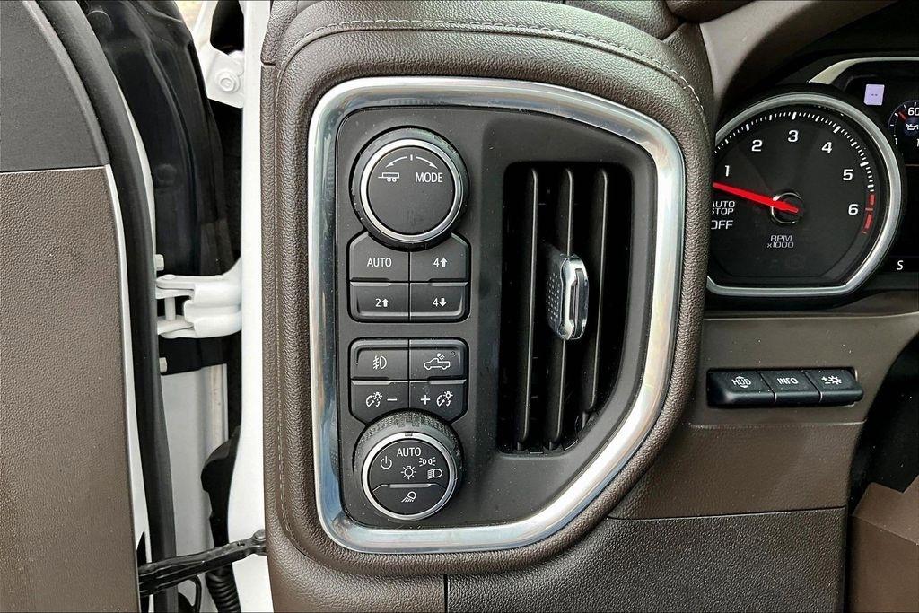 Chevrolet Silverado 1500 LTZ Crew Cab 4WD 2021
