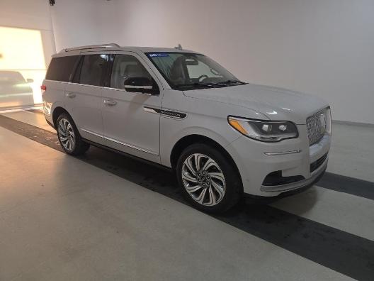 2022 Lincoln Navigator Reserve 4WD