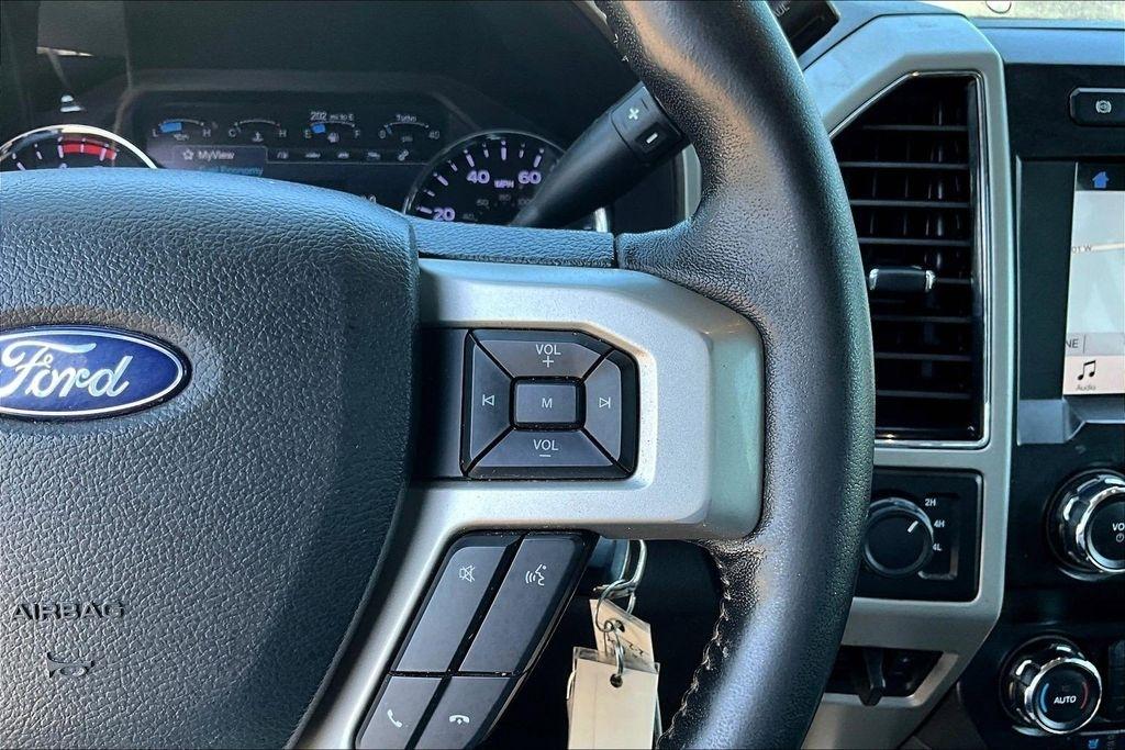 Ford F-350 SD Lariat Crew Cab Long Bed DRW 4WD 2019