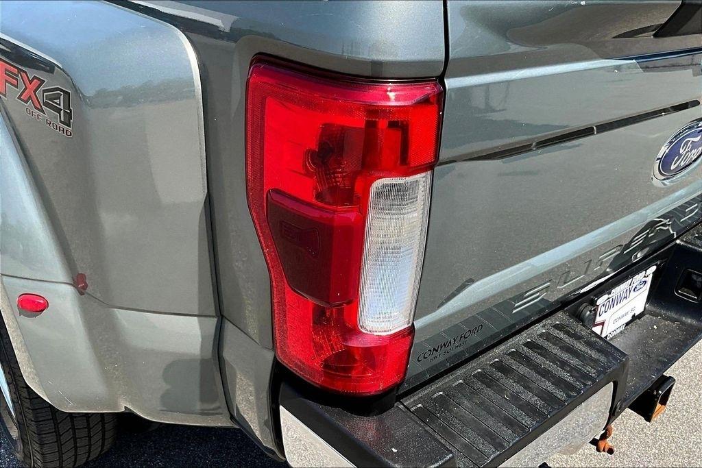 Ford F-350 SD Lariat Crew Cab Long Bed DRW 4WD 2019