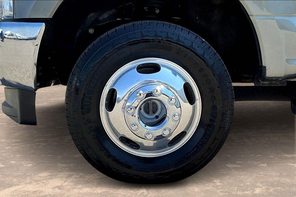 Ford F-350 SD Lariat Crew Cab Long Bed DRW 4WD 2019