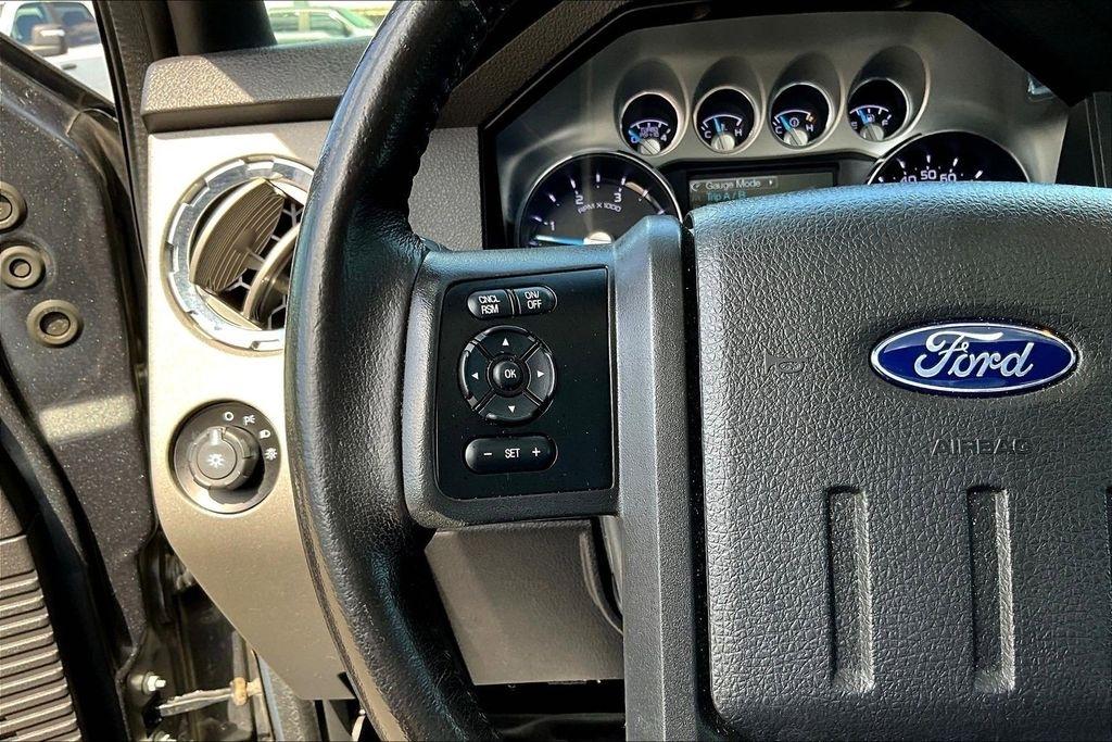Ford F-350 SD King Ranch Crew Cab Long Bed 4WD 2016