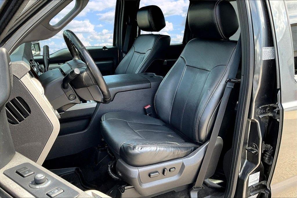 Ford F-350 SD King Ranch Crew Cab Long Bed 4WD 2016