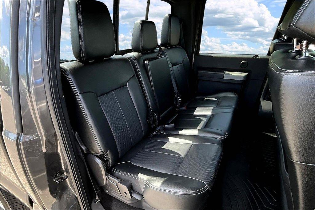 Ford F-350 SD King Ranch Crew Cab Long Bed 4WD 2016