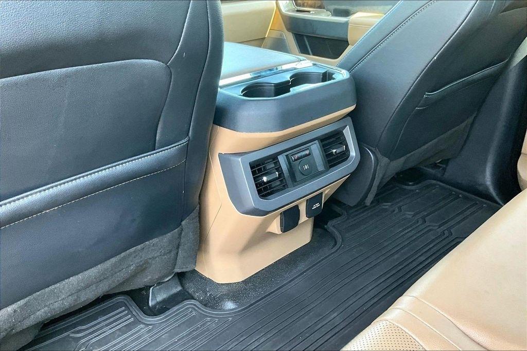 Ford F-250 SD XL Crew Cab 4WD 2023
