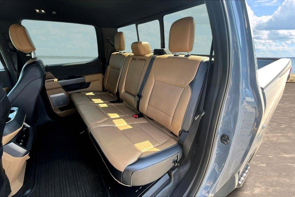 Ford F-250 SD XL Crew Cab 4WD 2023