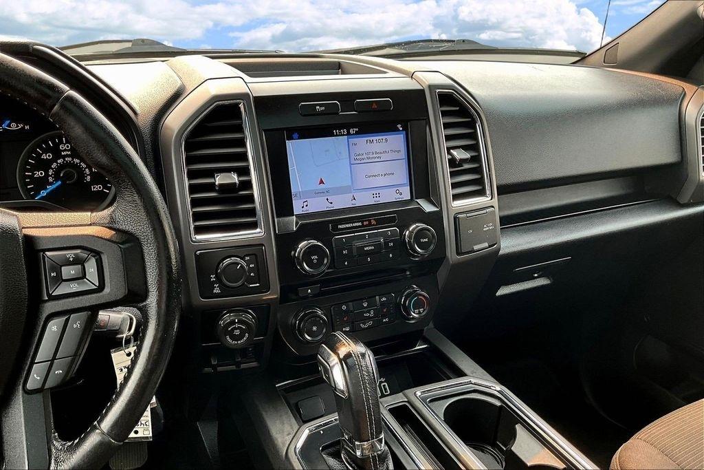 Ford F-150 Lariat SuperCrew 5.5-ft. Bed 4WD 2016