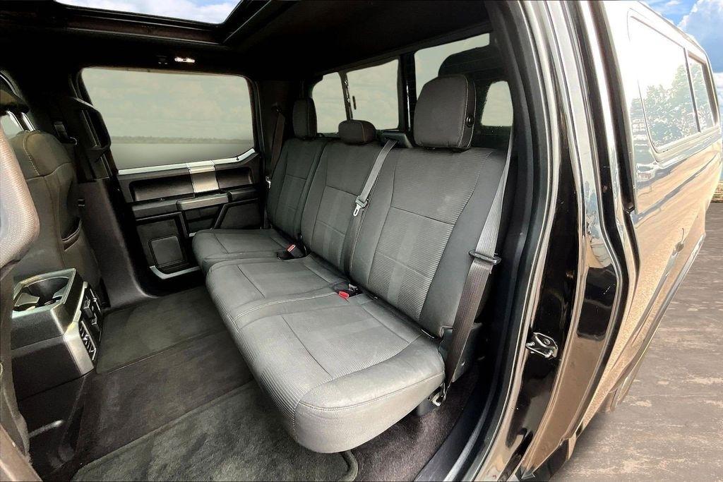 Ford F-150 Lariat SuperCrew 5.5-ft. Bed 4WD 2016