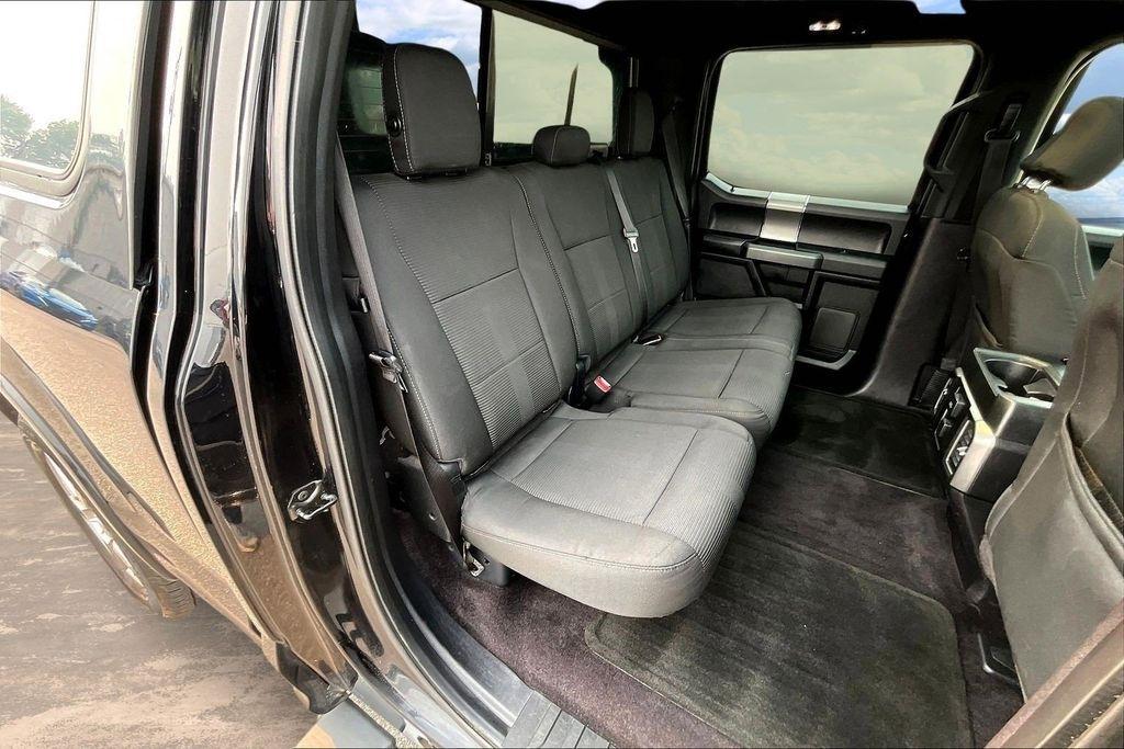 Ford F-150 Lariat SuperCrew 5.5-ft. Bed 4WD 2016