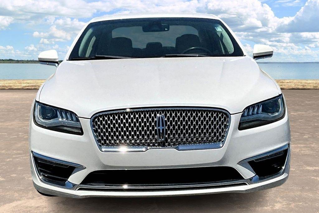 Lincoln MKZ Base 2019
