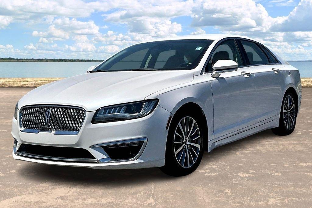 Lincoln MKZ Base 2019