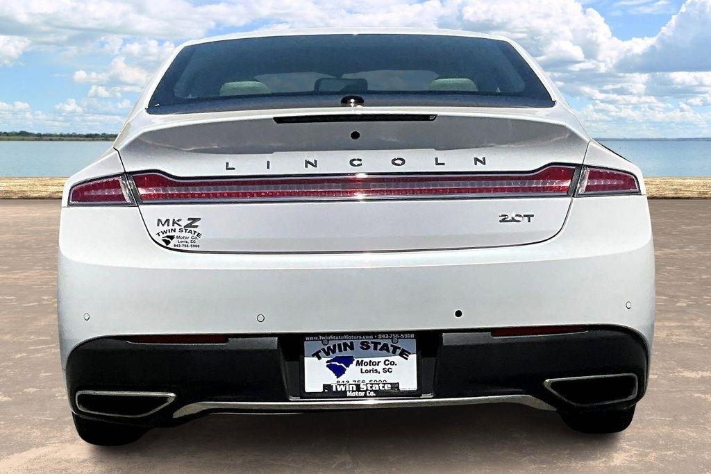 Lincoln MKZ Base 2019
