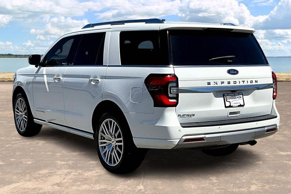 Ford Expedition Platinum 4WD 2023