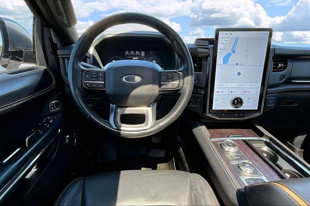 Ford Expedition Platinum 4WD 2023