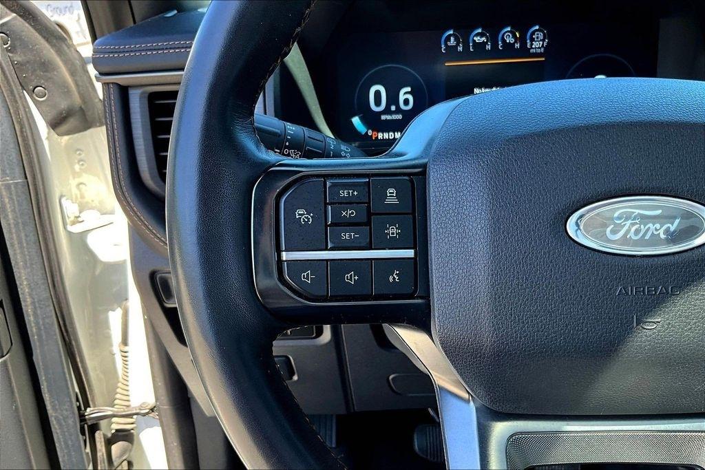 Ford Expedition Platinum 4WD 2023