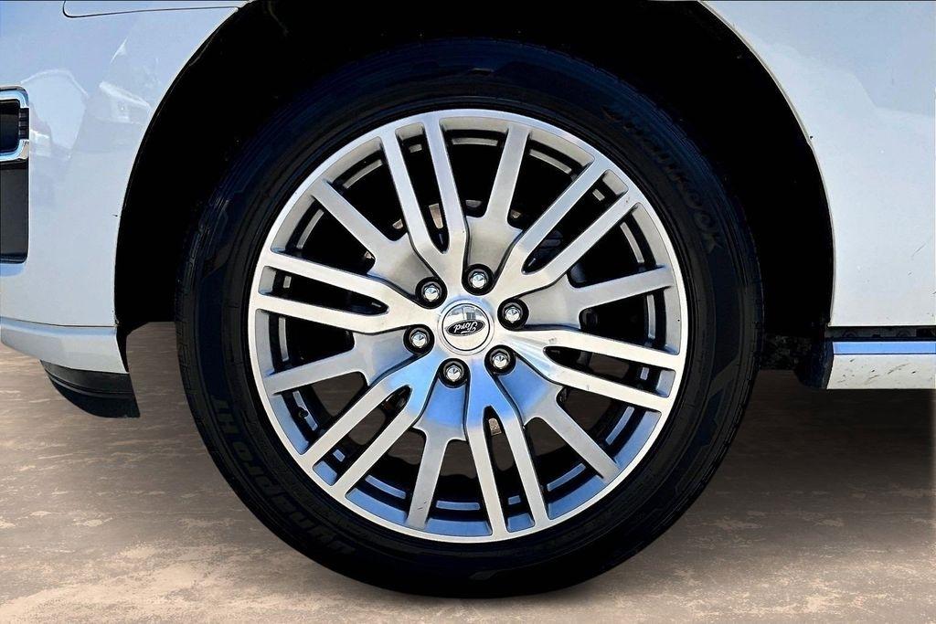 Ford Expedition Platinum 4WD 2023
