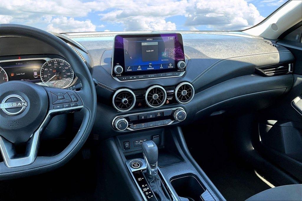 Nissan Sentra SV 2024