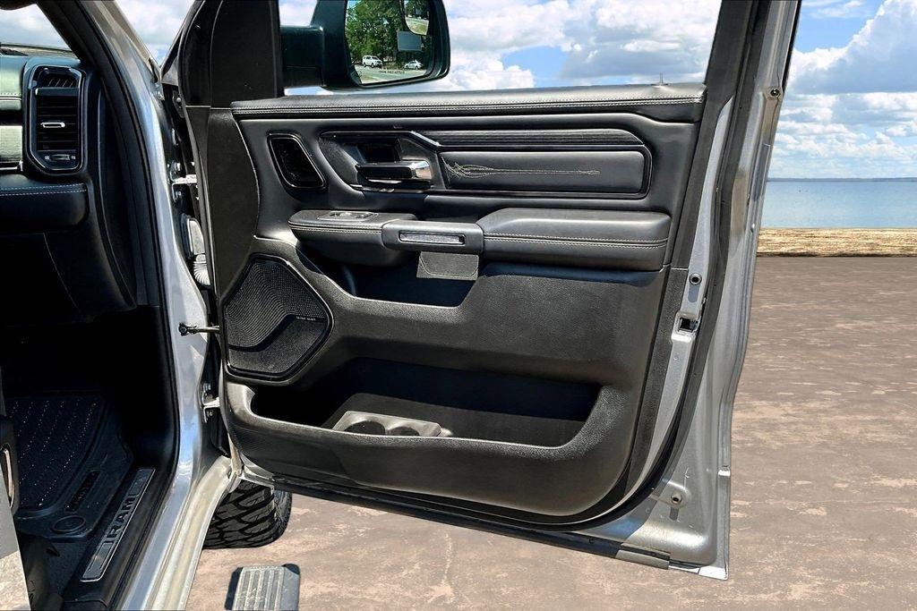 RAM 1500 Limited Crew Cab SWB 4WD 2023