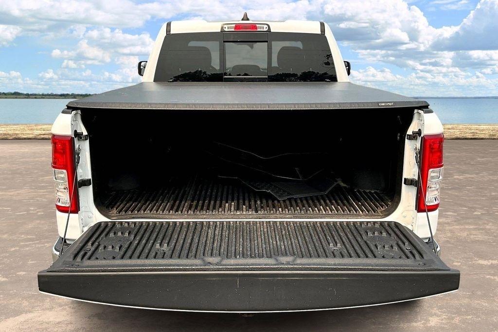 RAM 1500 Big Horn Quad Cab 2WD 2023