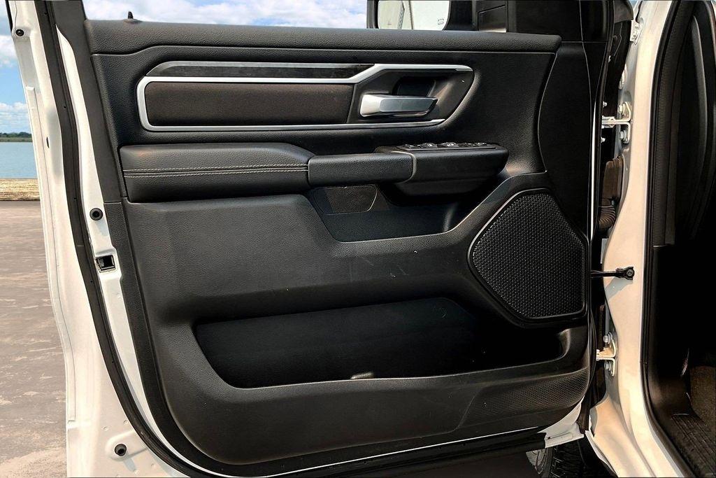 RAM 1500 Big Horn Quad Cab 2WD 2023