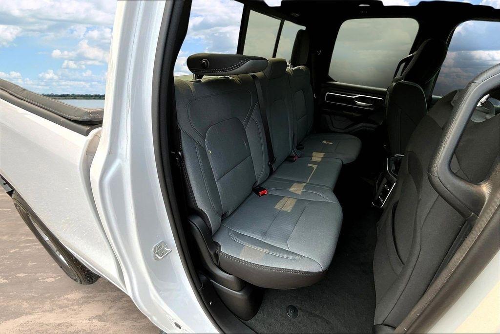 RAM 1500 Big Horn Quad Cab 2WD 2023