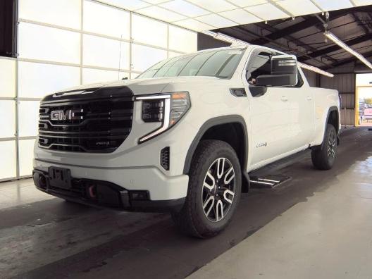GMC Sierra 1500 AT4 Crew Cab 4WD 2024