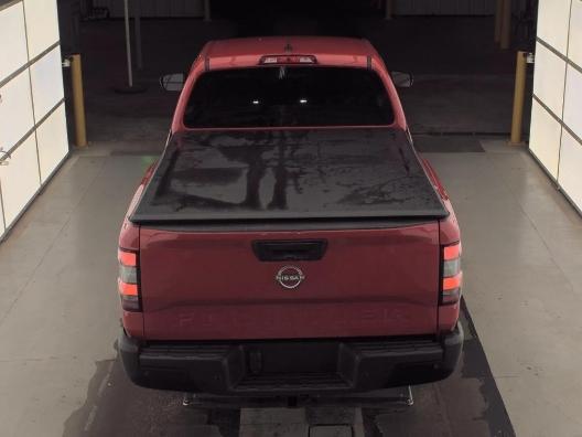 Nissan Frontier  2022