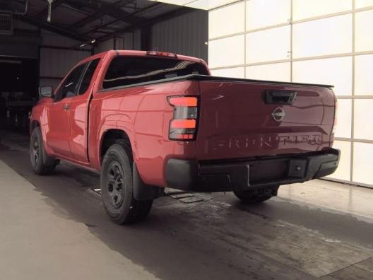 Nissan Frontier  2022