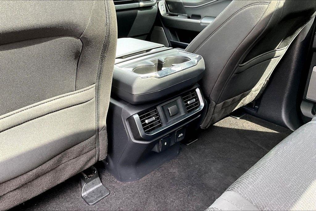 Ford F-150  2022