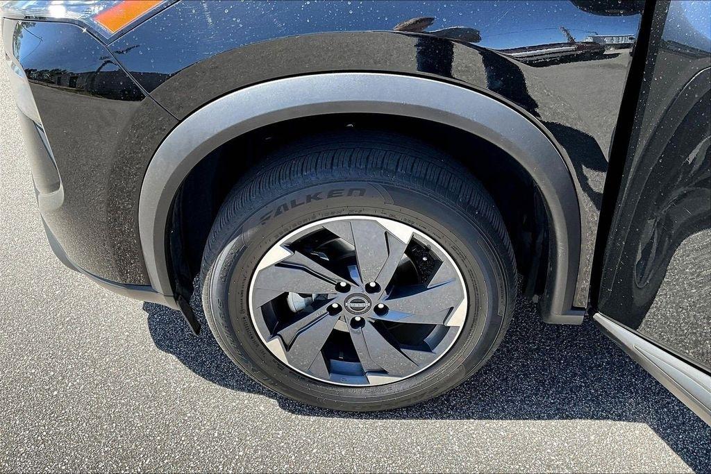 Nissan Rogue SV 2025