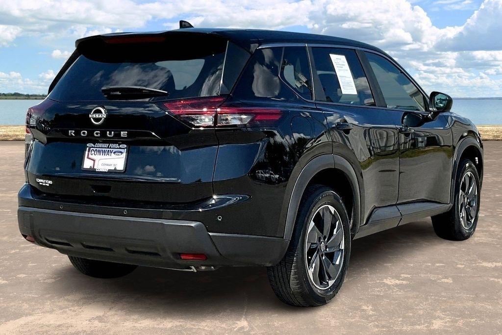 Nissan Rogue SV 2025
