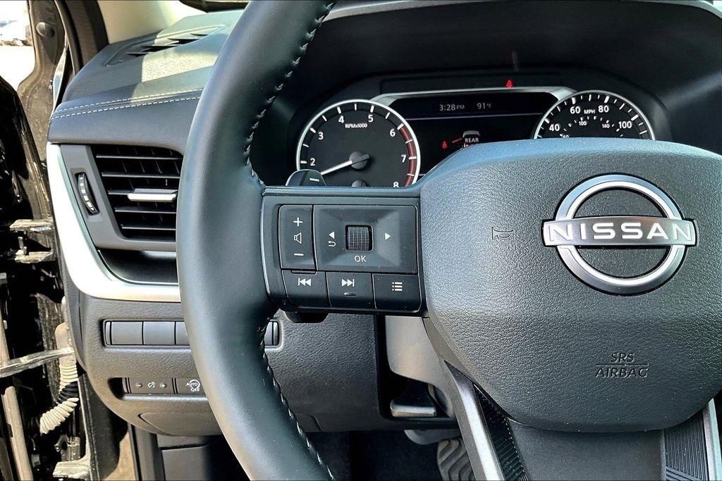 Nissan Rogue SV 2025
