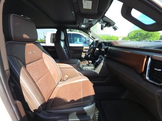 GMC Sierra 1500 Denali Crew Cab Short Box 4WD 2023