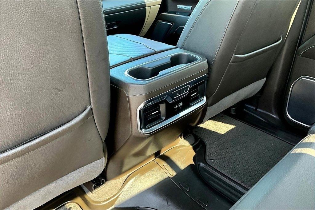 GMC Sierra 1500 Denali Crew Cab Short Box 4WD 2023