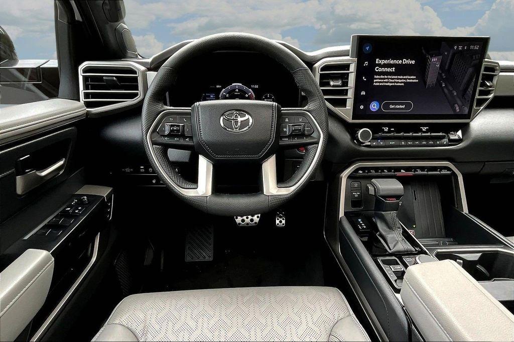 Toyota Tundra Limited CrewMax 4WD 2025