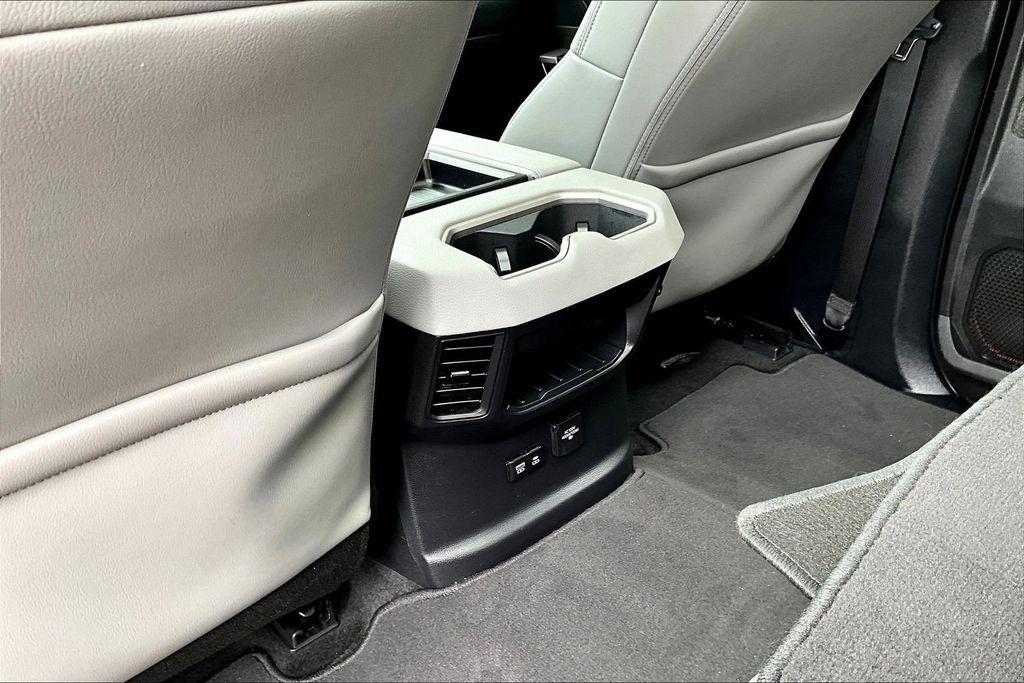 Toyota Tundra Limited CrewMax 4WD 2025