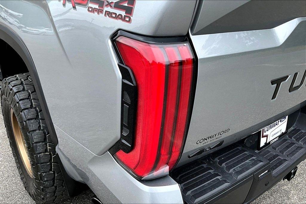 Toyota Tundra Limited CrewMax 4WD 2025