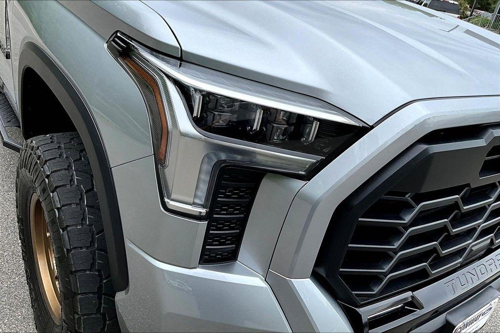 Toyota Tundra Limited CrewMax 4WD 2025