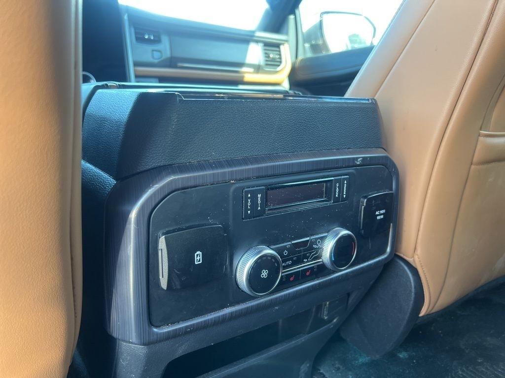 Ford Expedition Platinum 2023