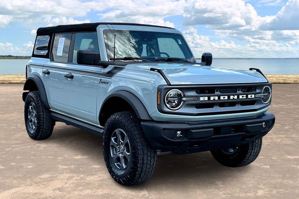 2022 Ford Bronco Base 4-Door