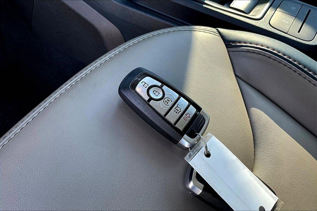 Ford Maverick Lariat 2025