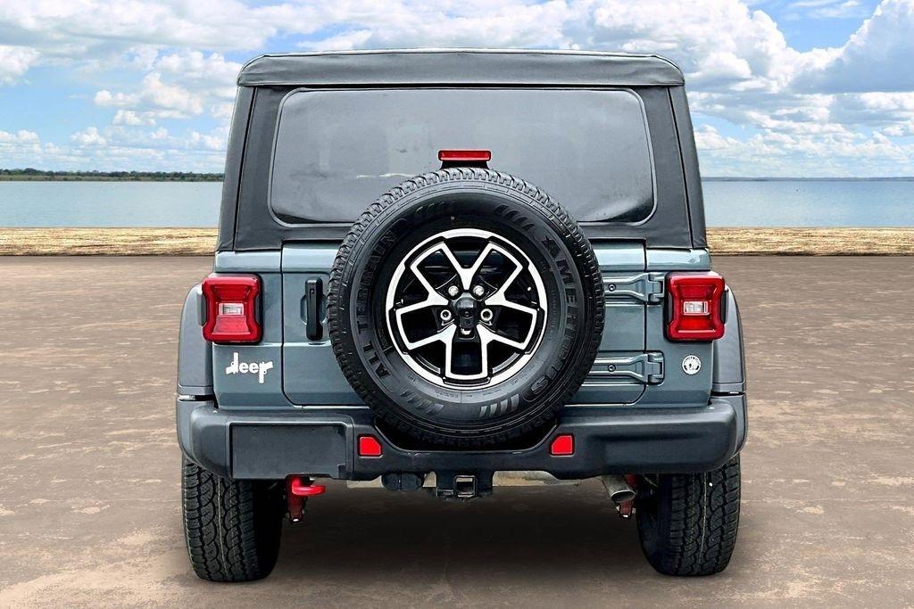Jeep Wrangler Rubicon 2024