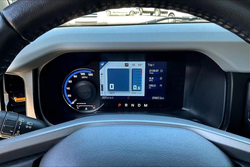 Ford Bronco Base 4-Door w/Advanced 2023