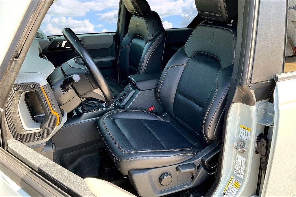 Ford Bronco Base 4-Door w/Advanced 2023