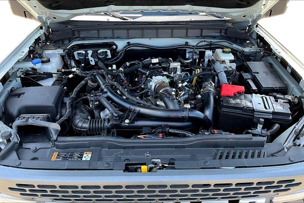 Ford Bronco Base 4-Door w/Advanced 2023