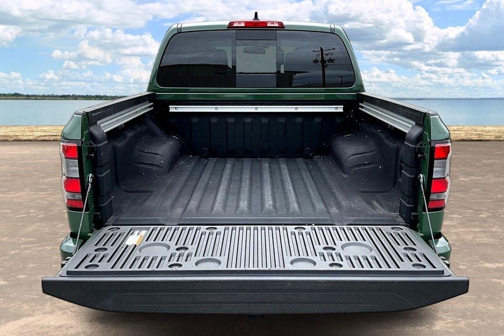 Nissan Frontier S Crew Cab 2WD 2025