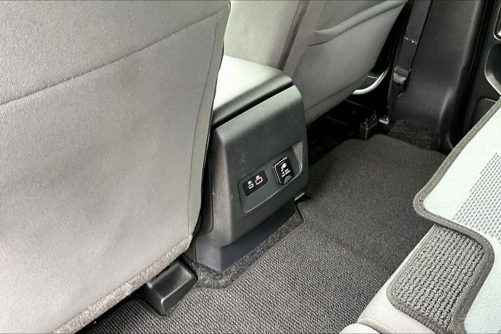 Nissan Frontier S Crew Cab 2WD 2025