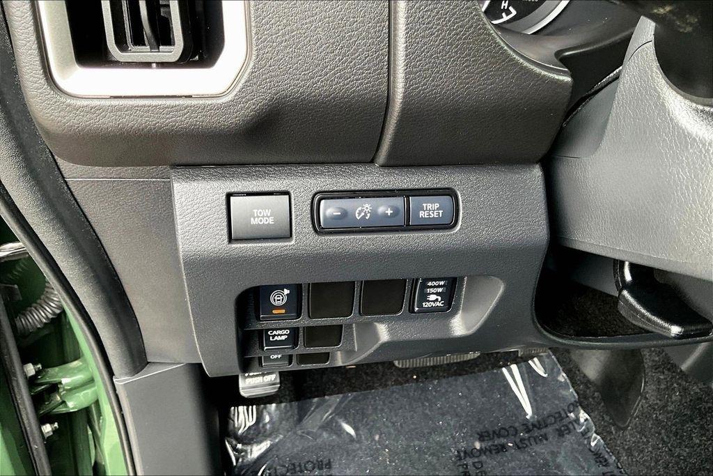 Nissan Frontier S Crew Cab 2WD 2025